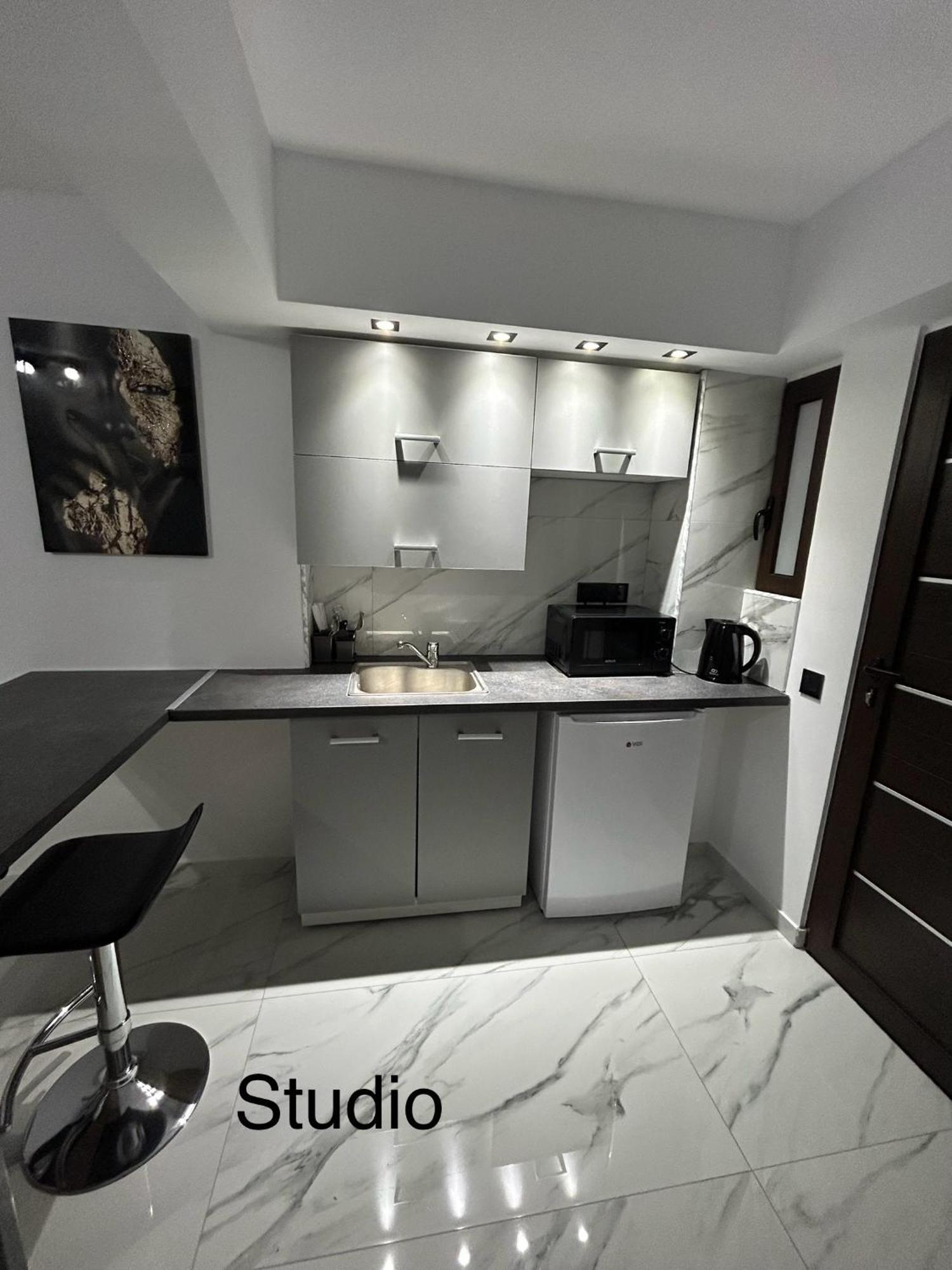 Maria'S Studio 파포스 외부 사진